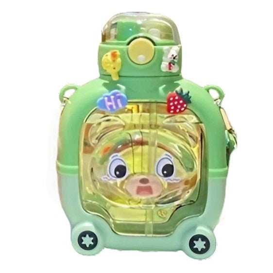 Sticla cu pai pentru copii, model ursulet, gradata, stickere aplicate, curea reglabila, din plastic rezistent la cadere, 1l, Verde, 20 x 13 cm